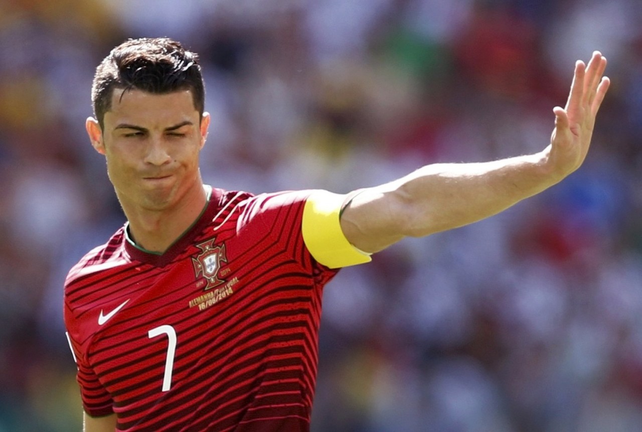 Em consciência votei no Cristiano Ronaldo, diz Fernando Santos - BOM DIA  Alemanha