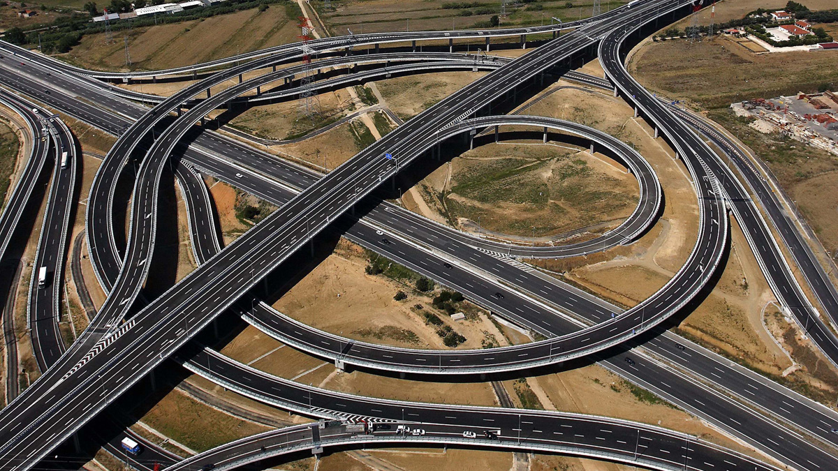 Vxice дорого. Автомагистраль. Португалия дороги. Дороги в Европе. Транспортная инфраструктура.