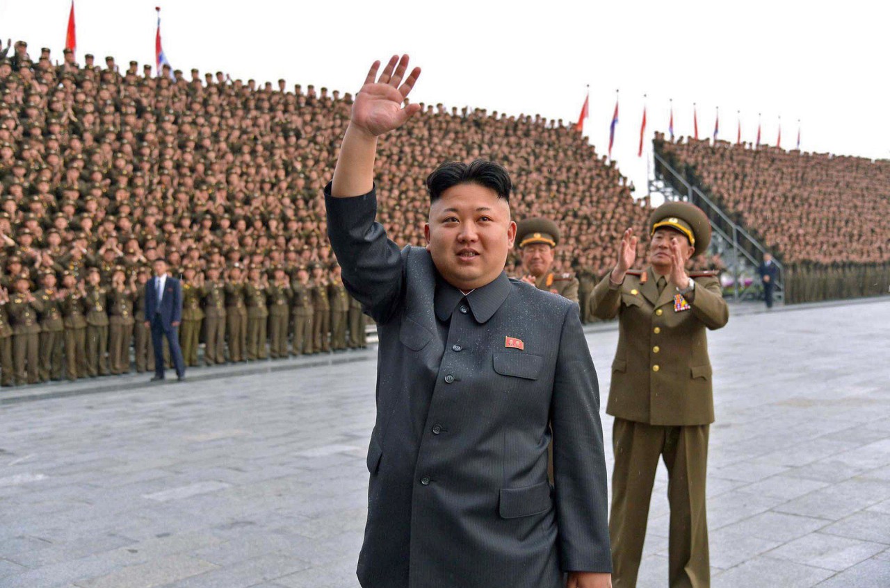 EUA, Coreia do Sul e Japão querem sentar-se à mesa com Kim Jong-un - BOM DIA  Luxemburgo