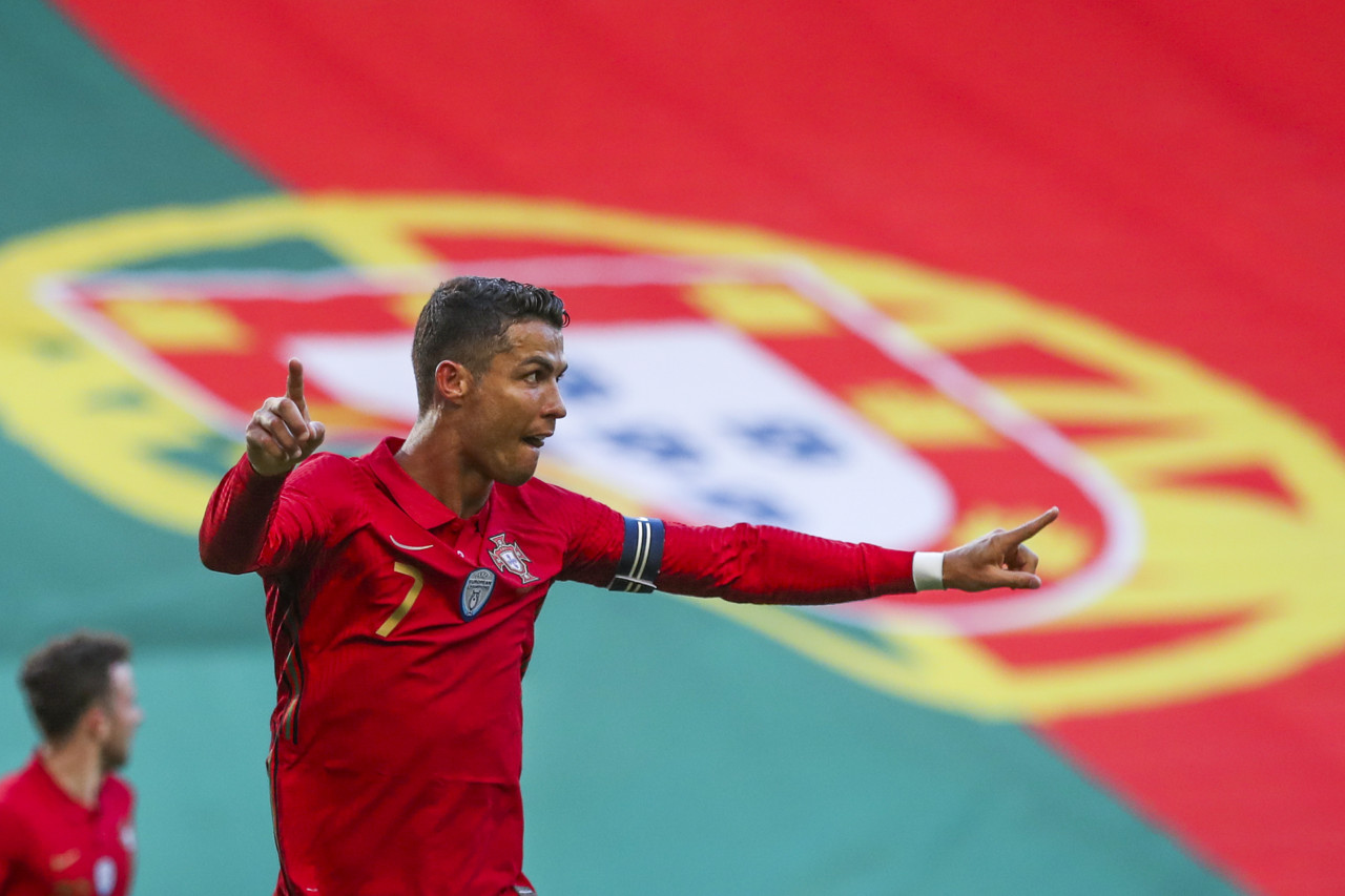 Cristiano Ronaldo pode bater um novo recorde na terça-feira - BOM DIA  Luxemburgo