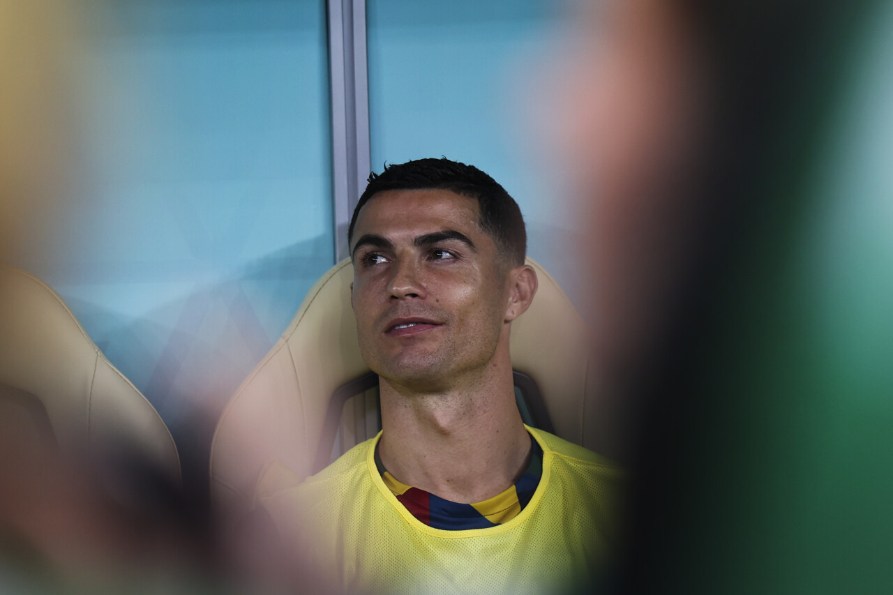 Ronaldo não gostou de ir para o banco mas respeitou treinador - BOM DIA  Luxemburgo