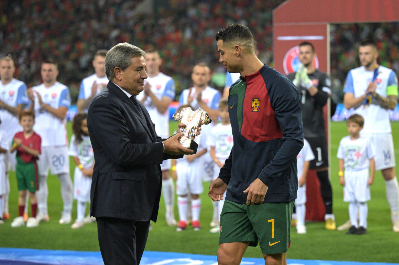 Homenagem a CR7 por seus 200 jogos com Portugal