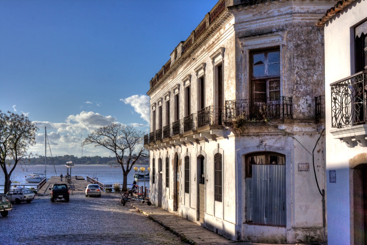 A memória portuguesa na cidade de Sacramento no Uruguai - BOM DIA Suíça