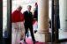 Papa Leão XIV e Macron defendem diálogo entre Estado e religiões durante encontro em Paris