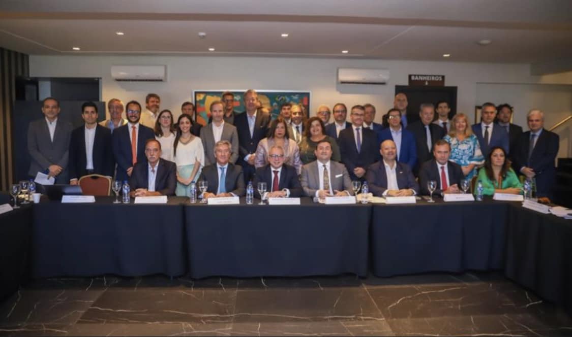 El Encuentro Mundial de Cámaras Portuguesas reunió a 40 participantes